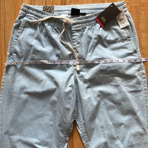 Vans Jeans Range elastic size L loose tapered fit NWT - Picture 9 of 15